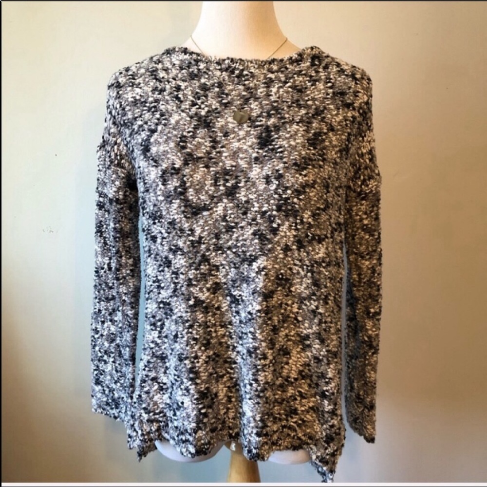 STITCHFIX Gray, White & Black Marled Boho Loose Knit Crewneck Sweater Medium